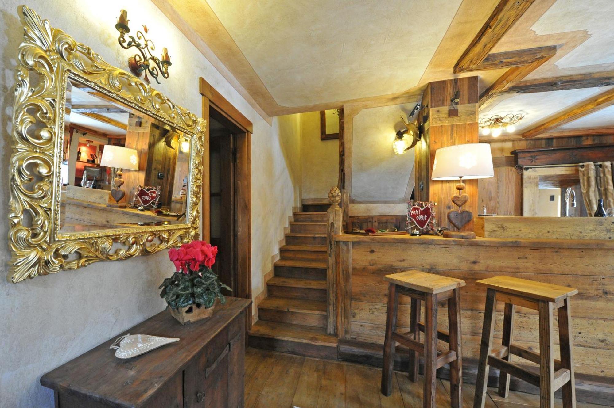 Affittacamere Petit Coeur Champoluc Buitenkant foto